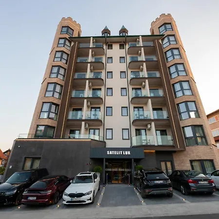 Satelit Lux زلاتيبور